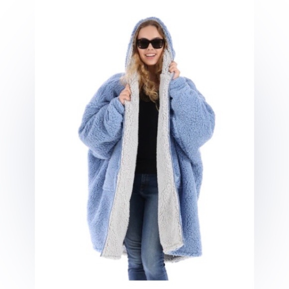 Comfy Teddy Bear Hooded Coat NWOT
